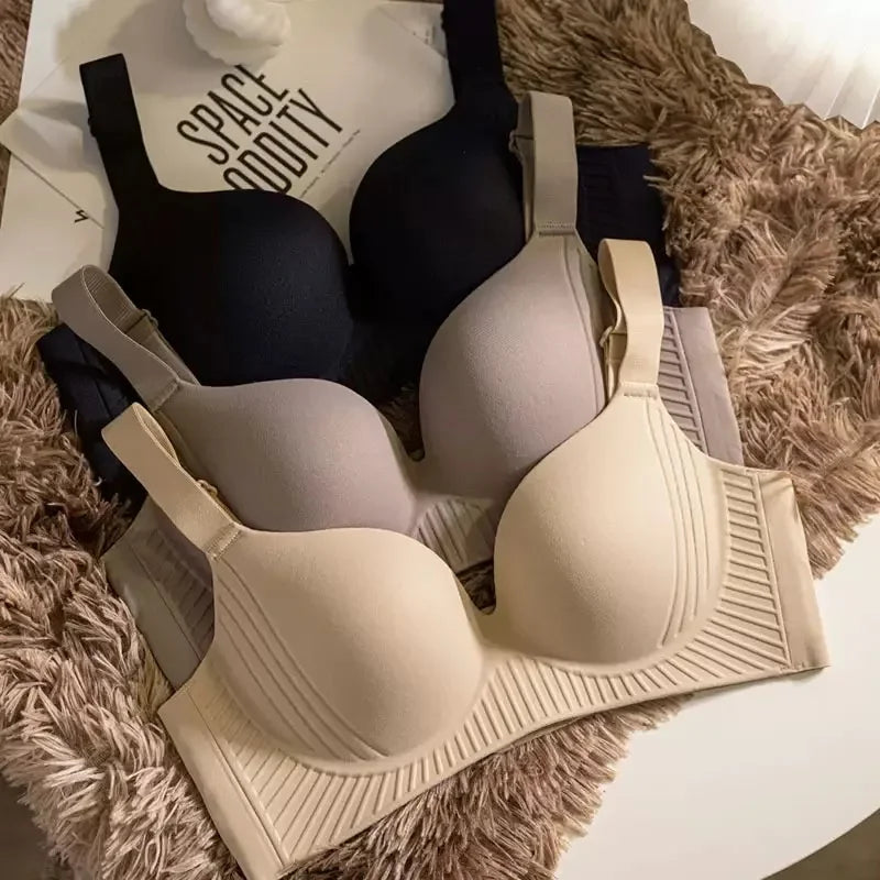 Women's Bra with Large Breasts Showing Small Underwear, Gathered and Slimming, Adjustable Women's Bra Without Steel Rings