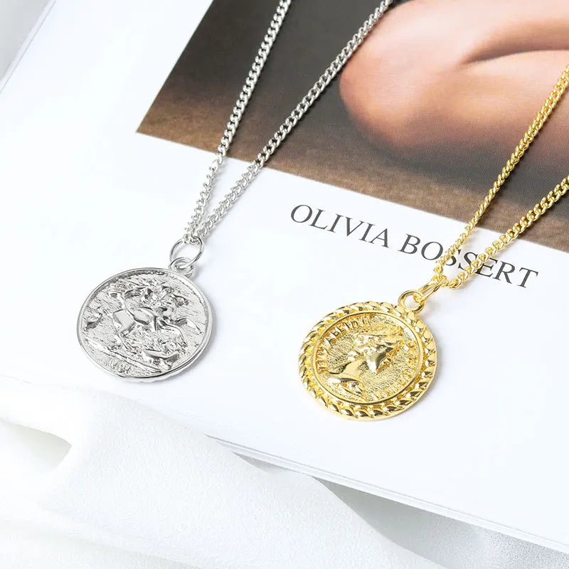 Silver Necklace For Women Ladies Elegant Chain People Photo Sterling Silver Jewelry Round Necklace
