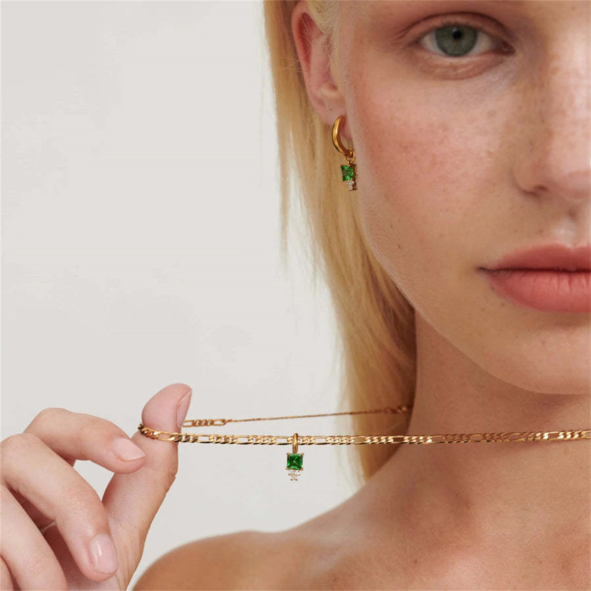 Zircon necklace, colorful zircon necklace, simple, light luxury, gold-plated, color preserving, women's gift