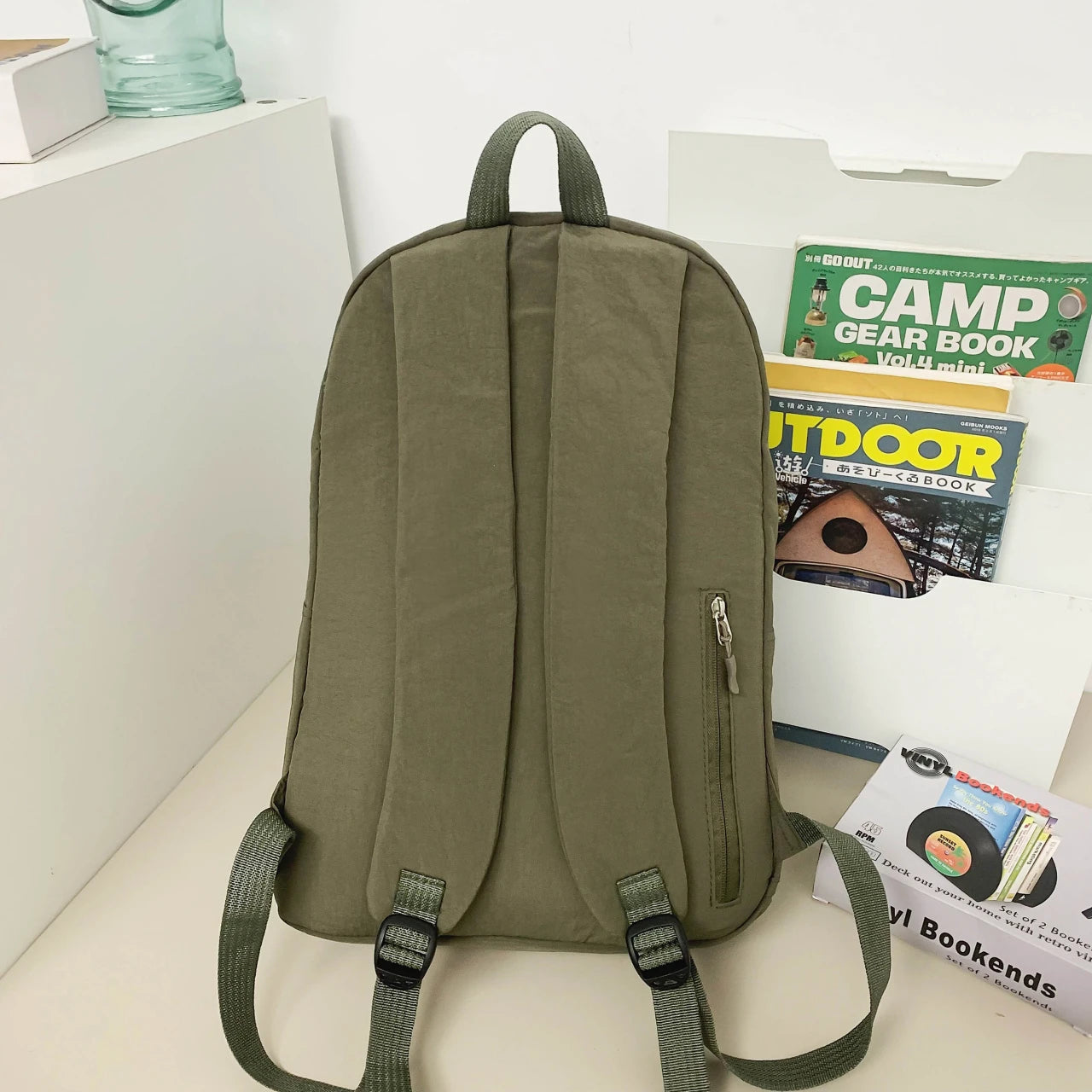 Backpack simple and large-capacity men's and women's travel backpacks leisure summer students waterproof spine backpack.